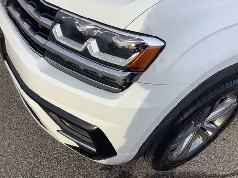 Used 2019 Volkswagen Atlas SE w/ Towing Package image 37