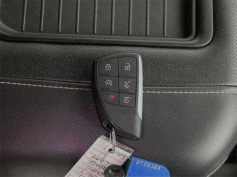 Used 2021 Chevrolet Tahoe Premier w/ Premium Package image 32