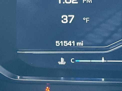 Certified 2023 GMC Yukon SLT image 38