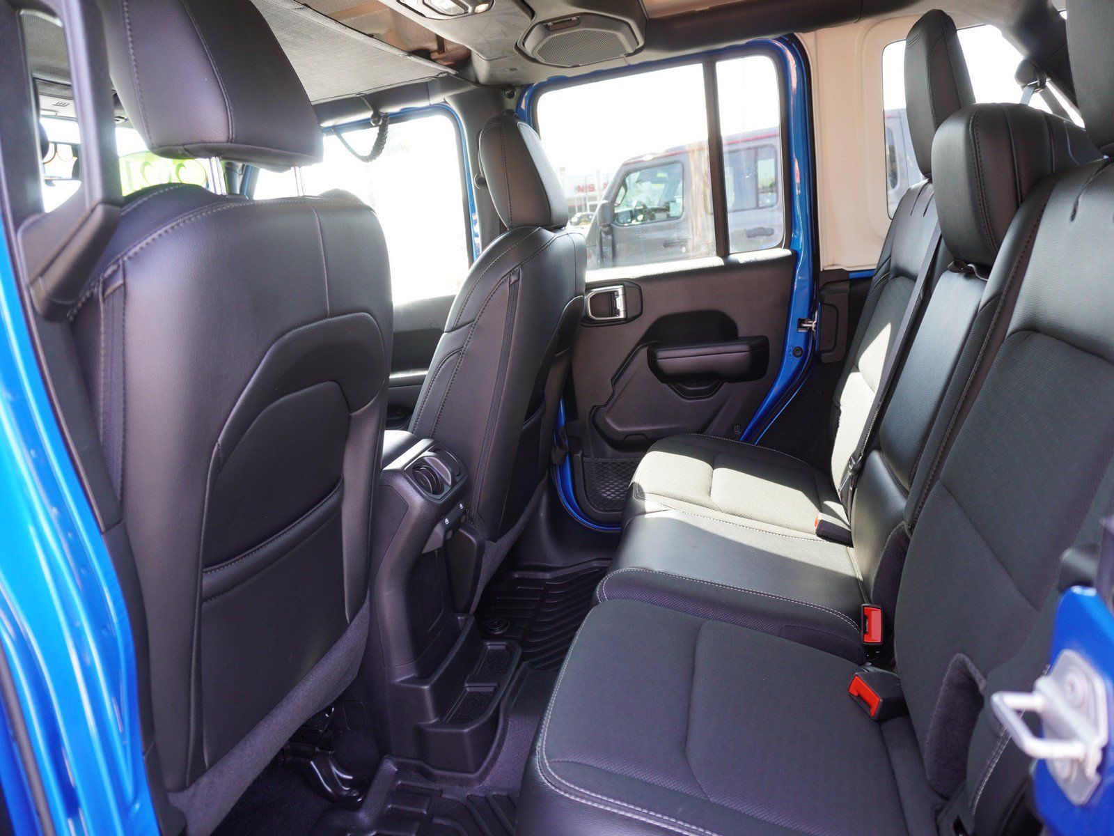 Used 2021 Jeep Wrangler Unlimited Sport AWD/4WD image 15
