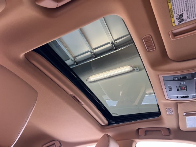 Certified 2025 Lexus ES 300h w/ Premium Package FWD image 53