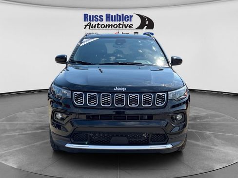 Used 2024 Jeep Compass Limited AWD/4WD image 10