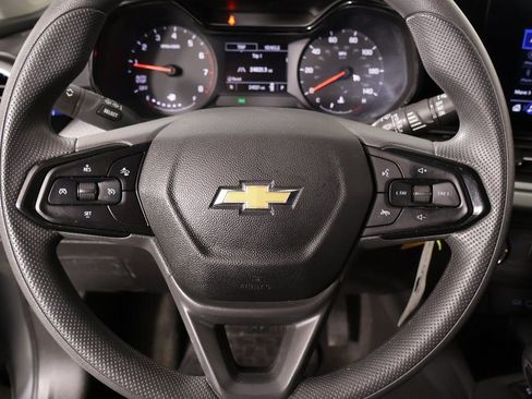 Used 2024 Chevrolet Trax LS w/ Driver Confidence Package image 3