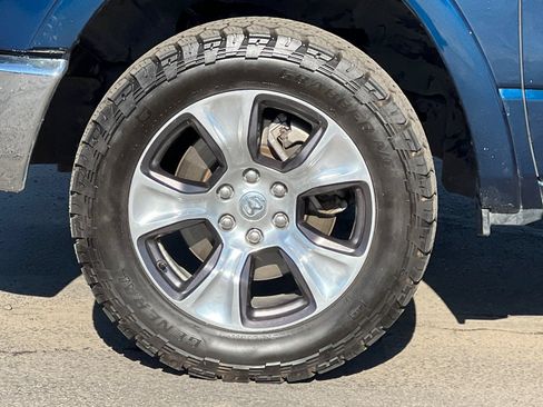 Used 2019 RAM 1500 Laramie AWD/4WD image 27