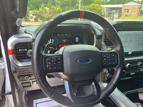 Used 2022 Ford F150 Raptor w/ Raptor 37 Performance Package AWD/4WD image 15