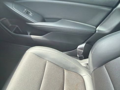 Used 2022 Honda Accord Sport image 10