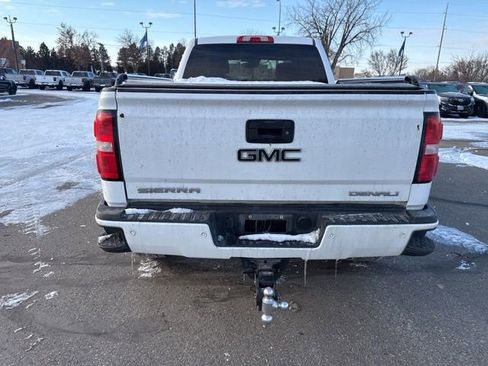 Used 2019 GMC Sierra 2500 Denali w/ Duramax Plus Package image 9
