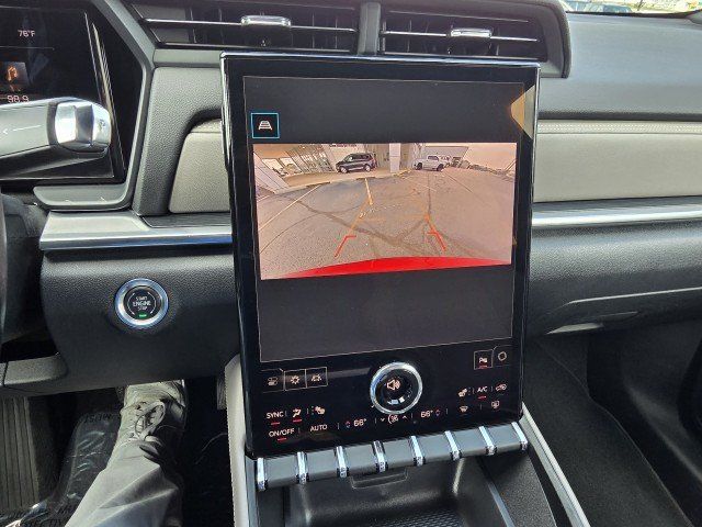 Used 2025 GMC Terrain Elevation w/ Elevation Premium Package AWD/4WD image 21