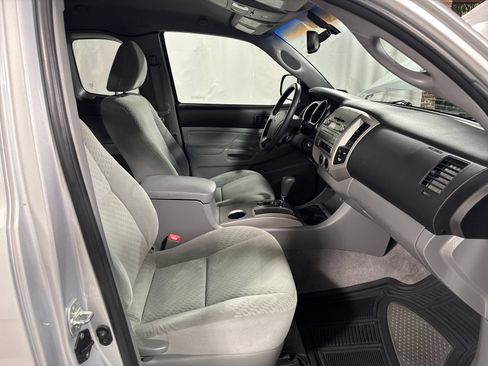 Used 2010 Toyota Tacoma PreRunner RWD image 26