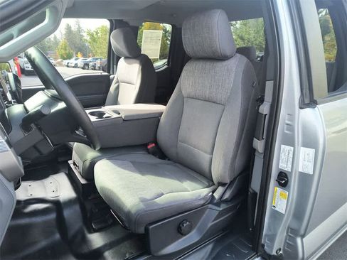 Used 2023 Ford F150 XLT w/ Trailer Tow Package image 11