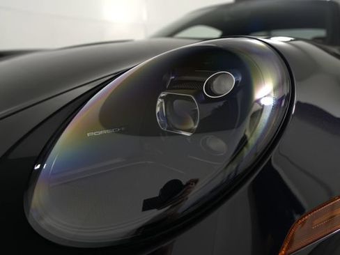 Used 2022 Porsche 911 GT3 RWD image 38