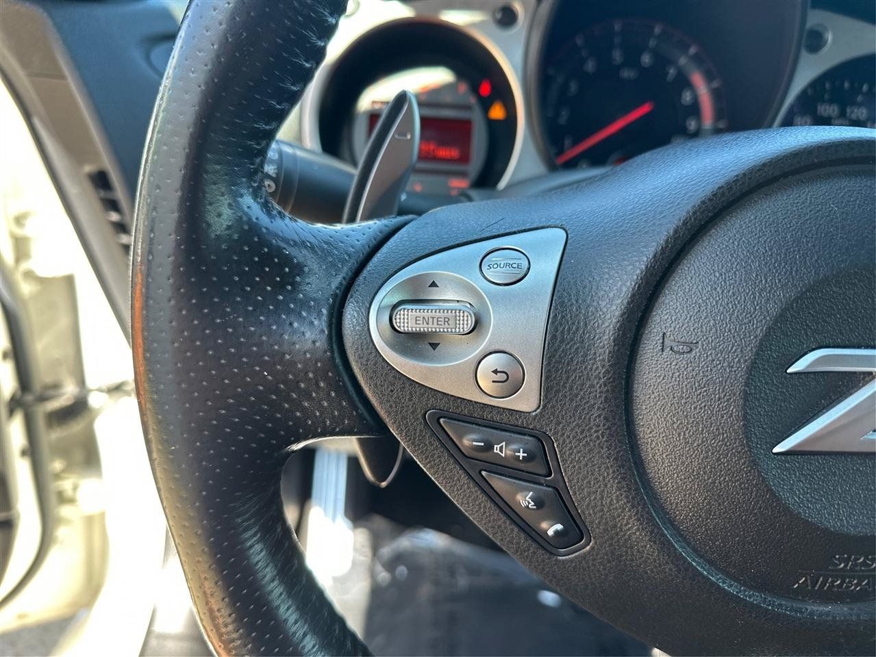 Used 2014 Nissan 370Z Touring w/ Sport Package RWD image 32