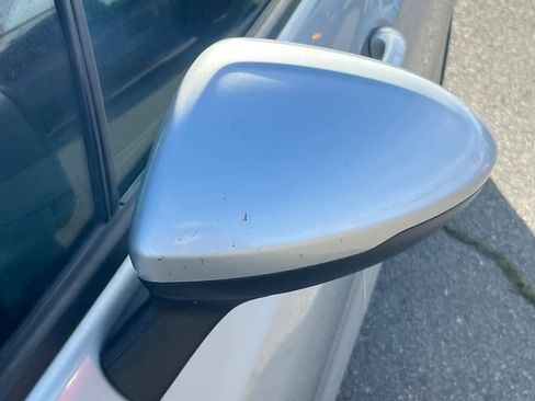 Used 2017 Chevrolet Cruze LS image 21