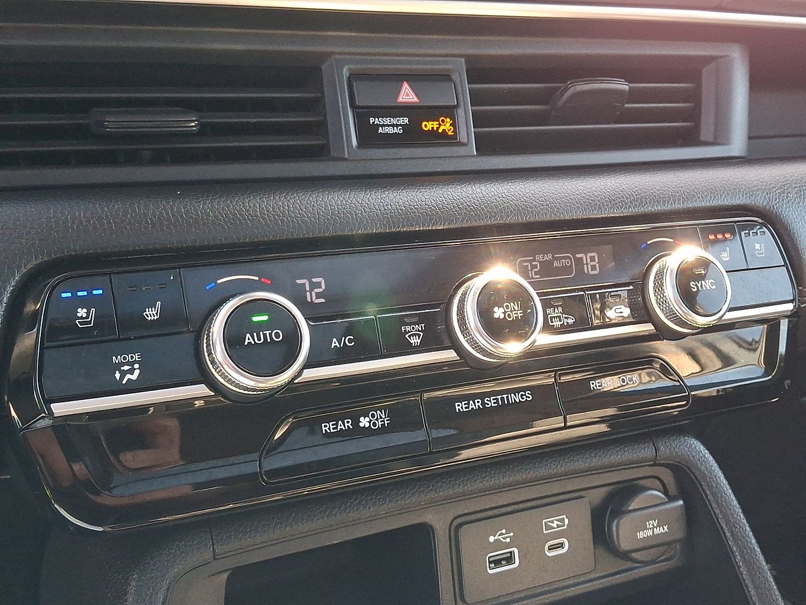 Used 2023 Honda Pilot Elite image 17