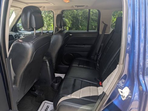 Used 2016 Jeep Patriot High Altitude AWD/4WD image 5
