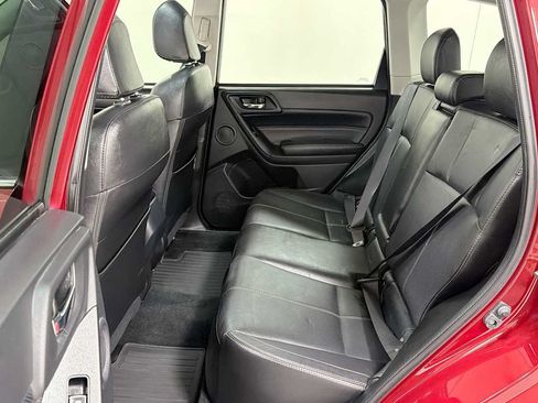 Used 2017 Subaru Forester 2.5i Touring AWD/4WD image 25