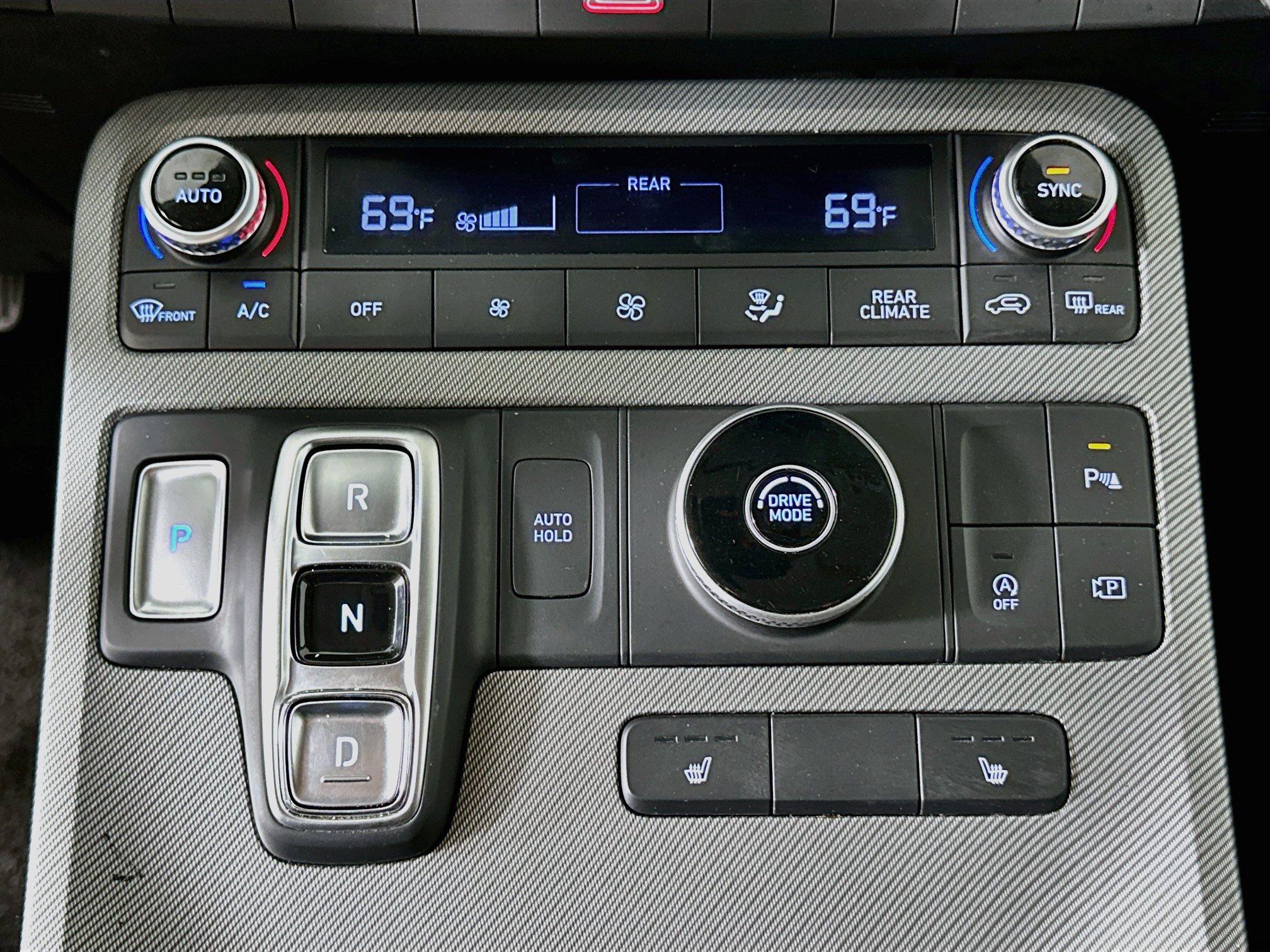 Used 2025 Hyundai Palisade SEL FWD image 25