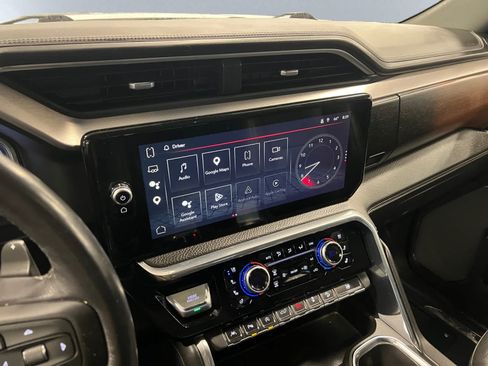 Used 2024 GMC Sierra 1500 Denali AWD/4WD image 14