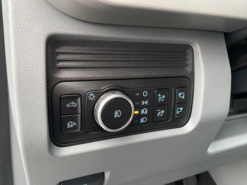 New 2026 Ford F450 XLT w/ XLT Premium Package image 17