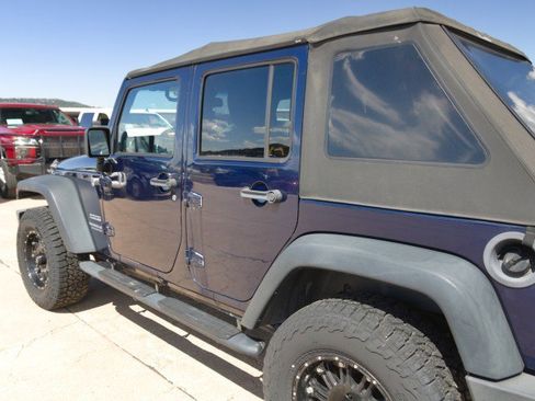 Used 2013 Jeep Wrangler Unlimited Sport w/ PWR Convenience Group AWD/4WD image 8