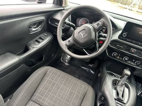 Used 2025 Honda HR-V LX image 19