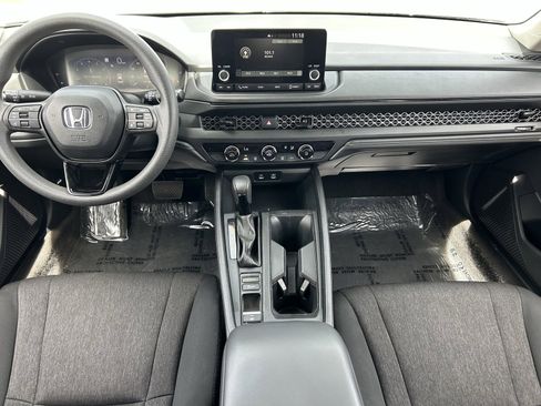 Used 2023 Honda Accord LX image 13