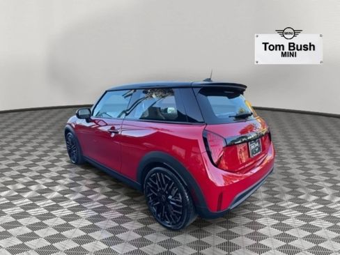 Used 2025 MINI Cooper S image 5