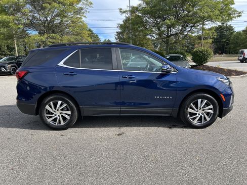 Used 2022 Chevrolet Equinox LT image 4