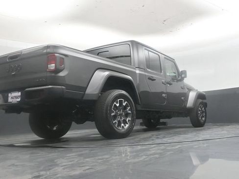 New 2026 Jeep Gladiator Sport AWD/4WD image 40
