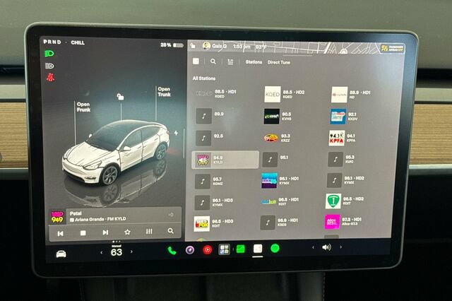 Used 2024 Tesla Model Y Long Range AWD/4WD image 18