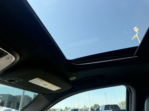 Used 2020 Jeep Grand Cherokee Altitude image 21