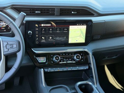 New 2026 GMC Sierra 3500 Denali w/ Denali Reserve Package image 43