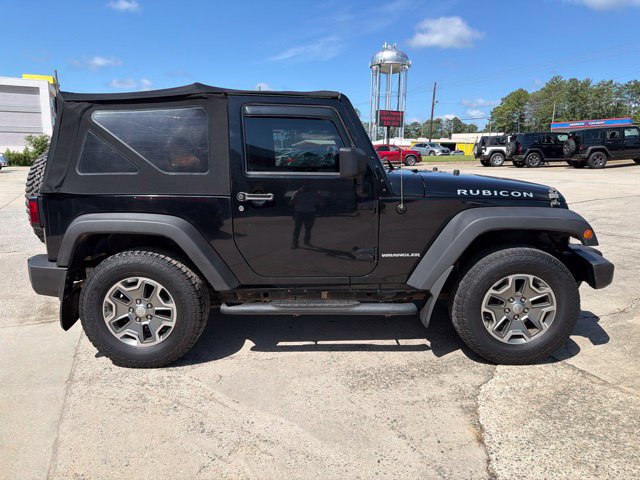 Used 2014 Jeep Wrangler Rubicon w/ Power Convenience Group AWD/4WD image 5