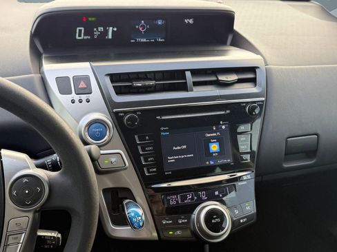 Used 2017 Toyota Prius V Three image 24