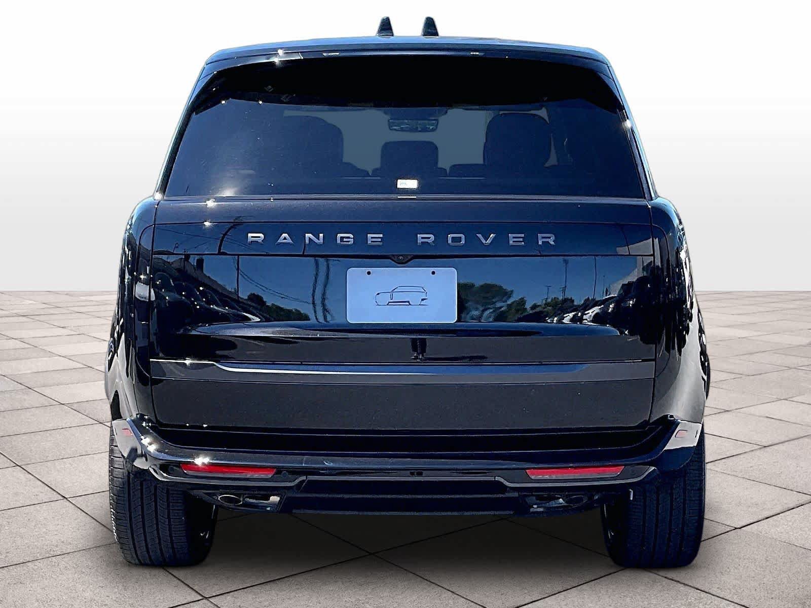 New 2026 Land Rover Range Rover Long Wheelbase SE AWD/4WD image 6