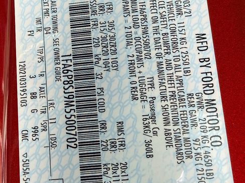 Used 2021 Ford Mustang Shelby GT500 w/ Carbon Fiber Track Pack image 43