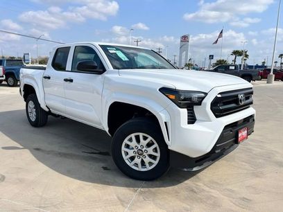 New 2026 Toyota Tacoma SR