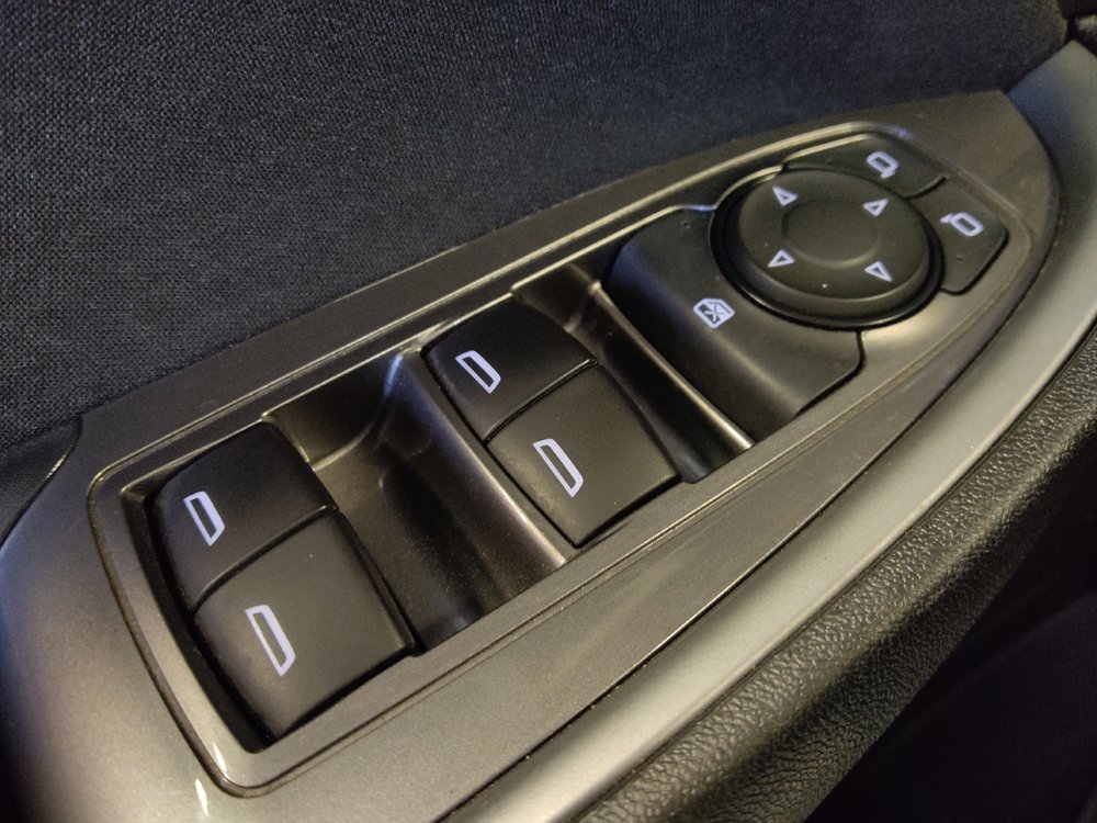Used 2024 Chevrolet Malibu LS FWD image 27