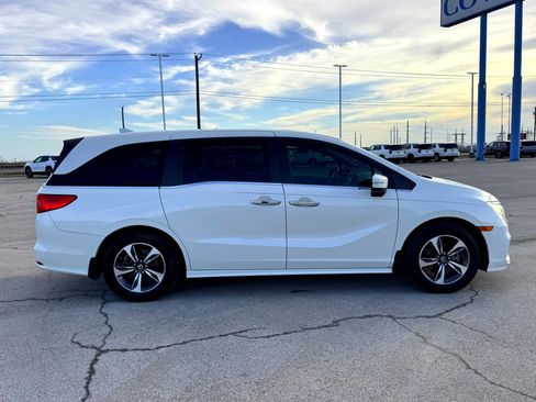 Used 2019 Honda Odyssey Touring image 5