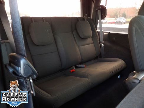 Used 2020 Jeep Wrangler Sport image 33