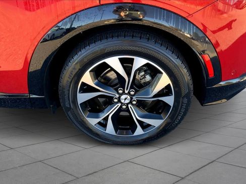 Used 2021 Ford Mustang Mach-E Premium image 8