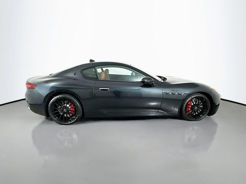 Used 2024 Maserati GranTurismo Modena image 8