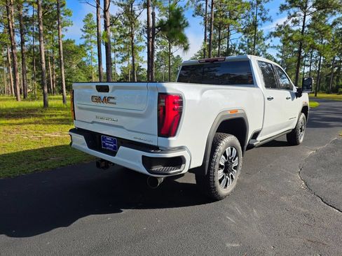 New 2026 GMC Sierra 2500 Denali w/ Denali Reserve Package AWD/4WD image 5