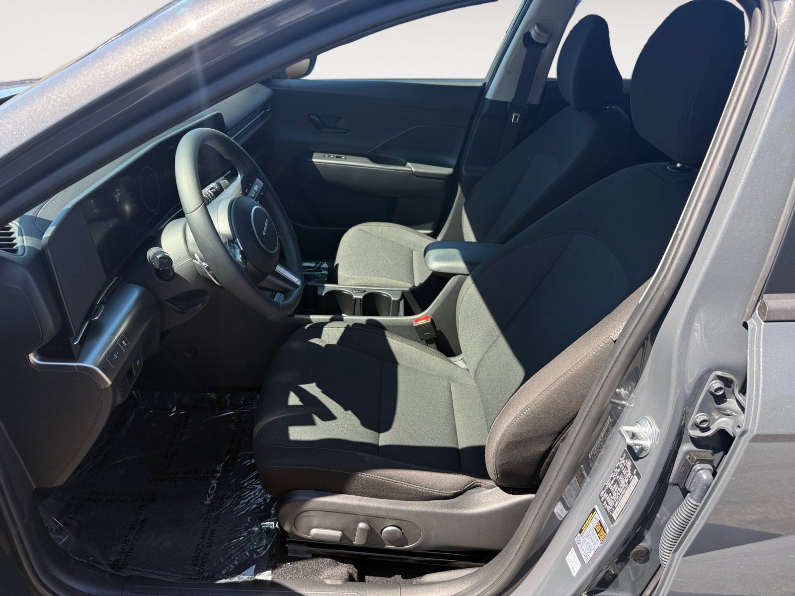 Certified 2025 Hyundai Kona SEL FWD image 10
