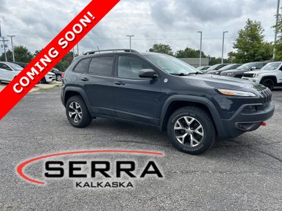 Used 2016 Jeep Cherokee Trailhawk w/ Comfort/Convenience Group
