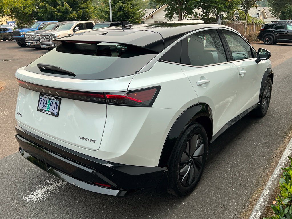 Certified 2023 Nissan Ariya FWD image 5