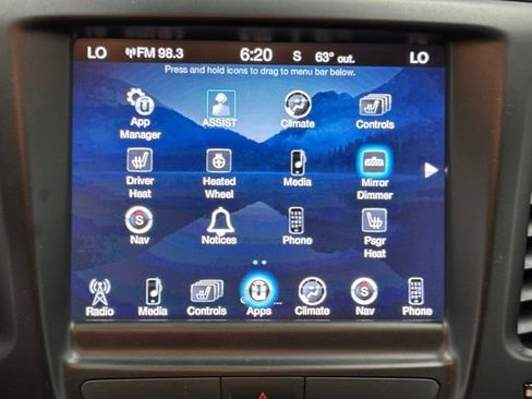 Used 2017 Hyundai Santa Fe SE FWD image 22