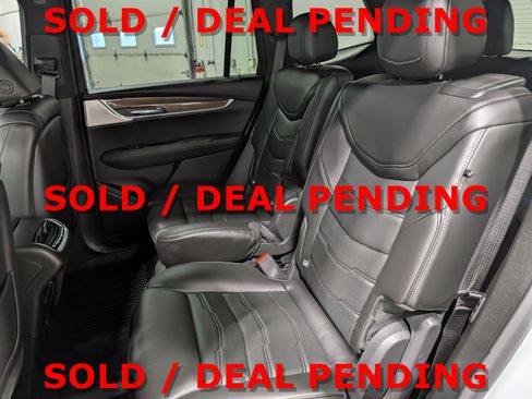Used 2024 Cadillac XT6 Sport w/ LPO, ONYX Package AWD/4WD image 17