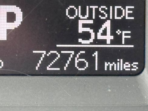 Used 2017 Toyota Corolla LE FWD image 20
