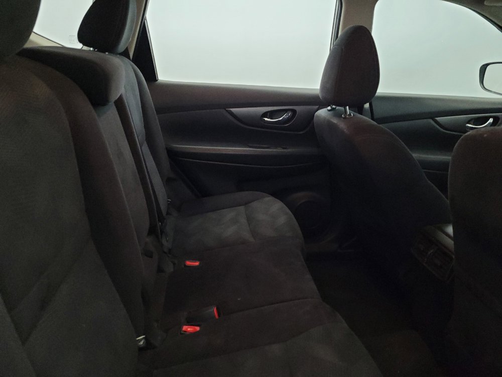 Used 2016 Nissan Rogue S AWD/4WD image 19